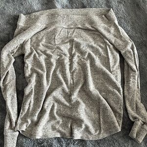 Z supply. Light gray. Size medium light sweater. Great condition.